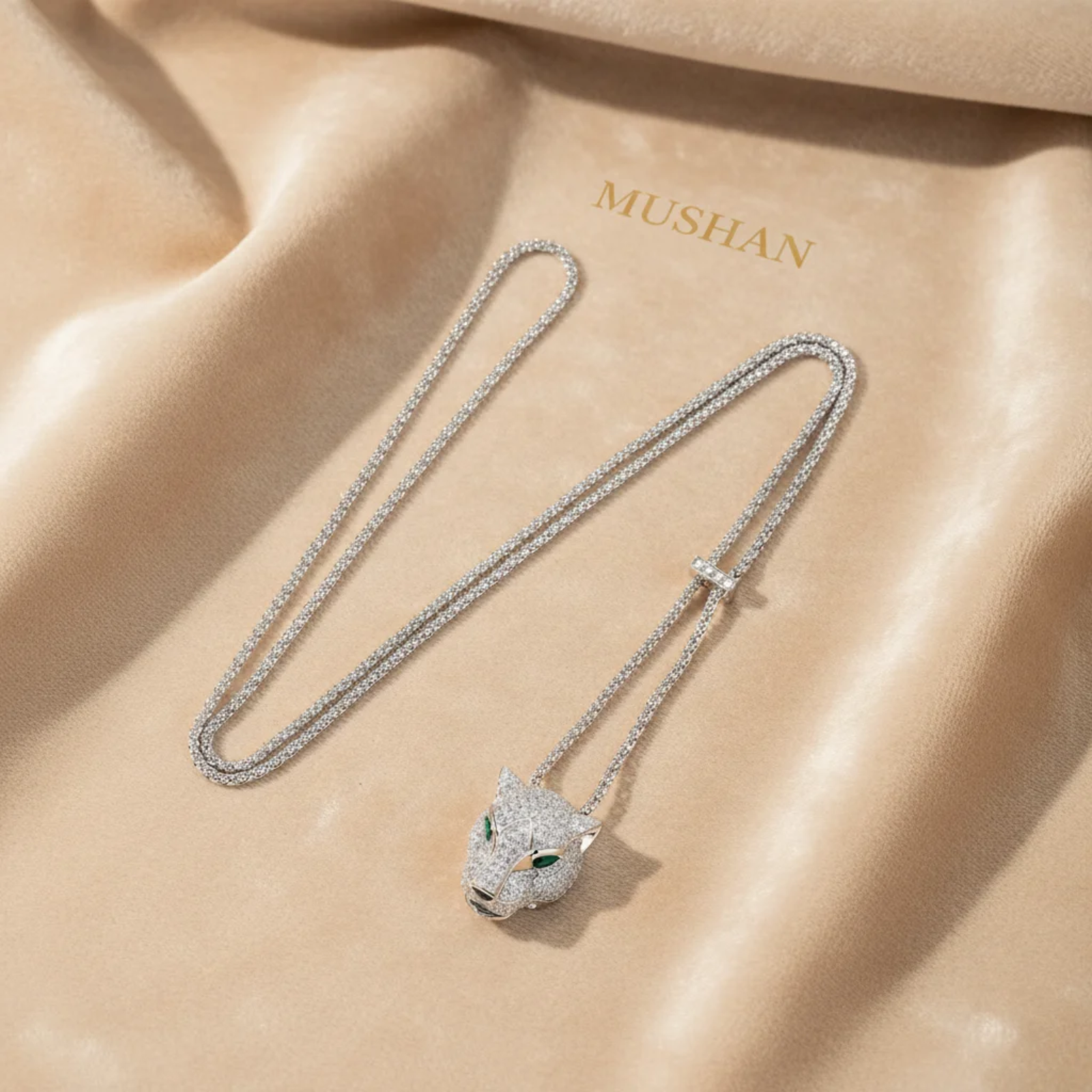 MUSHAN Jewelry Factory 925 Sterling Silver Pendant Necklaces HCD Synthetic Emerald Stones Leopard  Head Necklace Pendants Jewelery