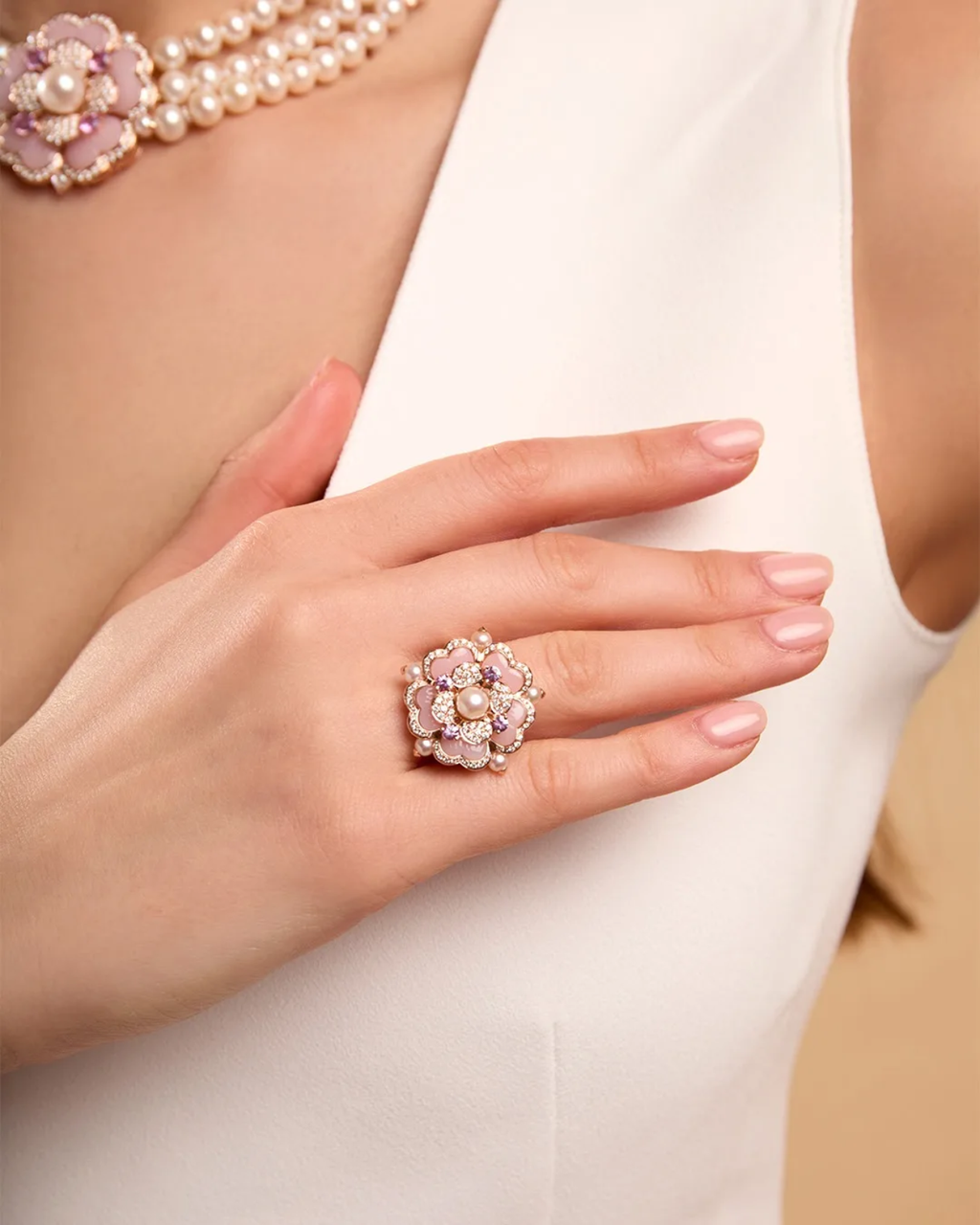Lixin Costume Logo Elegant Fine Natural Pink Shell Zircon Flower Imitation Pearl Necklace Earrings Ring Jewelery Set for Party