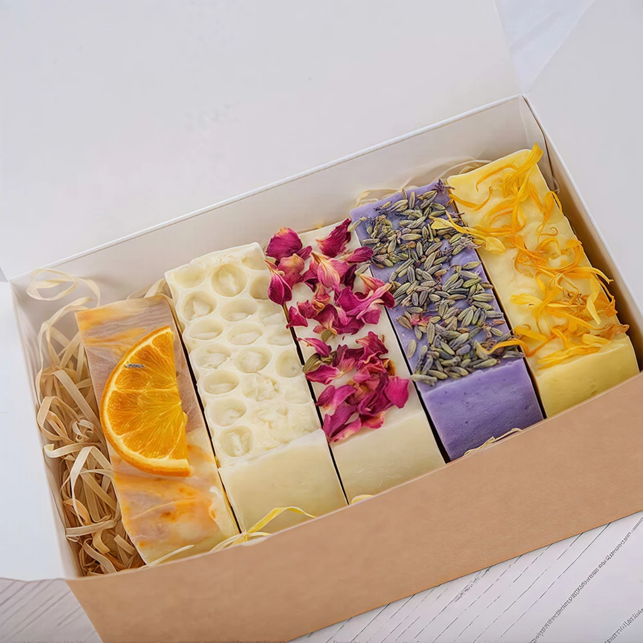 6 natural dry flowers  soap peaces gift box